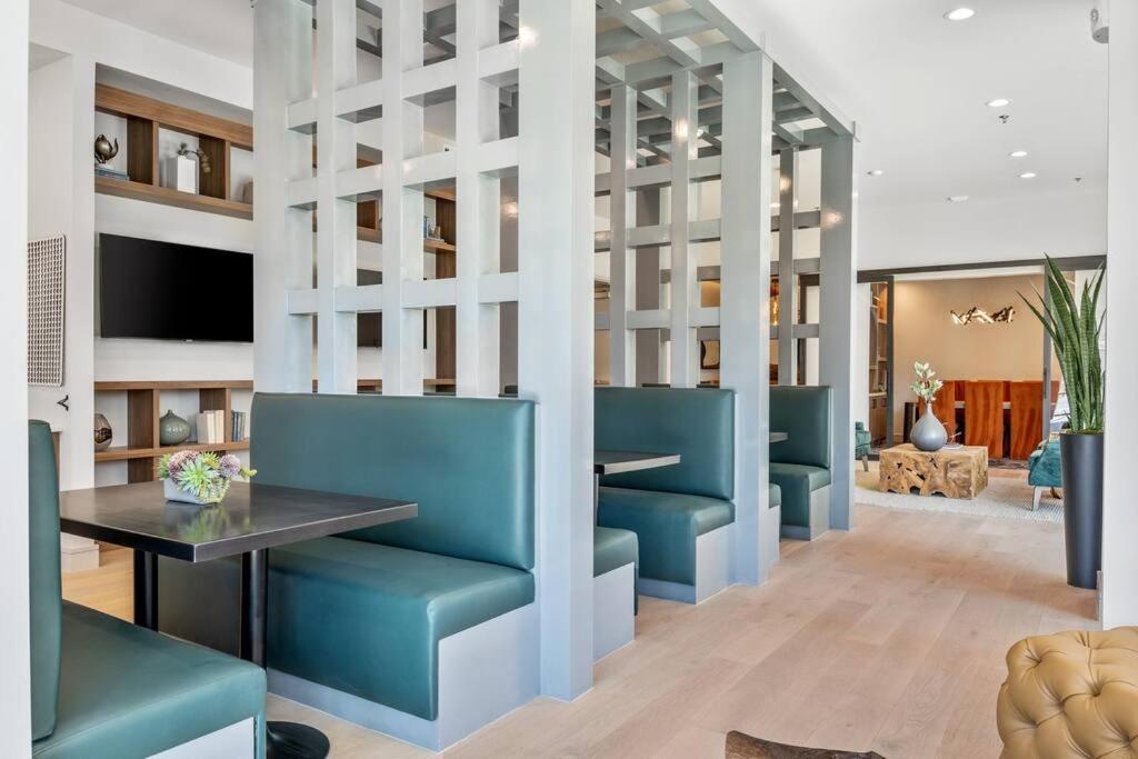 Luxury Studio Near Dt フォートワース エクステリア 写真
