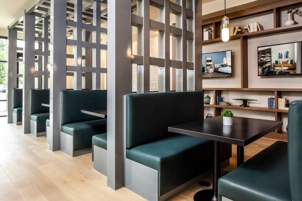 Luxury Studio Near Dt フォートワース エクステリア 写真