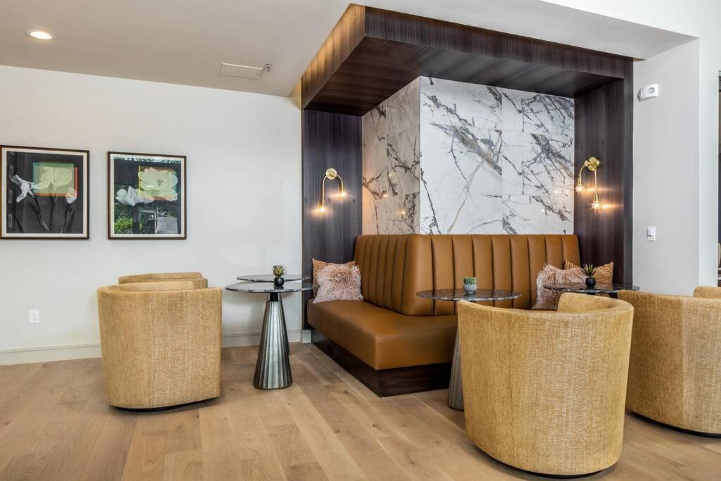 Luxury Studio Near Dt フォートワース エクステリア 写真