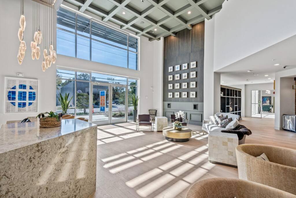 Luxury Studio Near Dt フォートワース エクステリア 写真